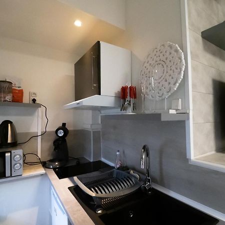 Le Papillon De La Cathedrale - Calme - Jardin - Wifi Apartment Troyes Luaran gambar