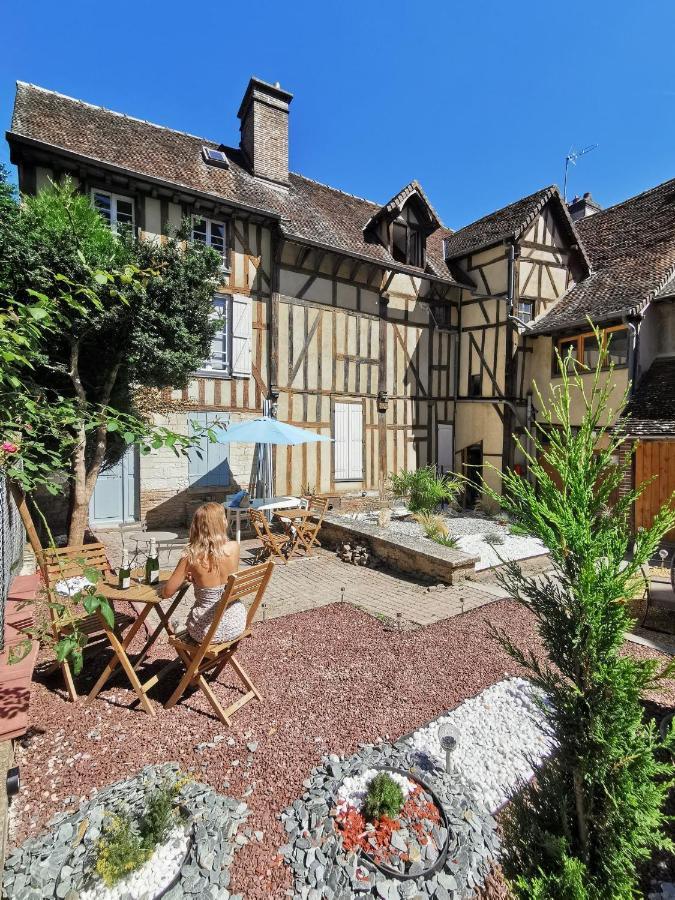 Le Papillon De La Cathedrale - Calme - Jardin - Wifi Apartment Troyes Luaran gambar